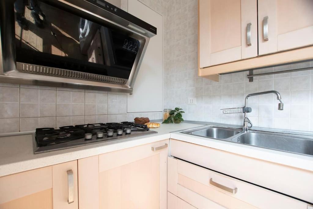 We Home - Sarpi House - Milano מראה חיצוני תמונה